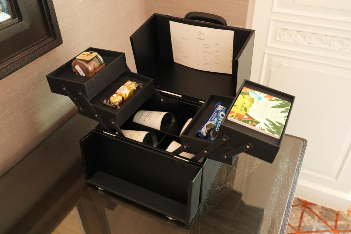 Anantara Siam Bangkok Hotel