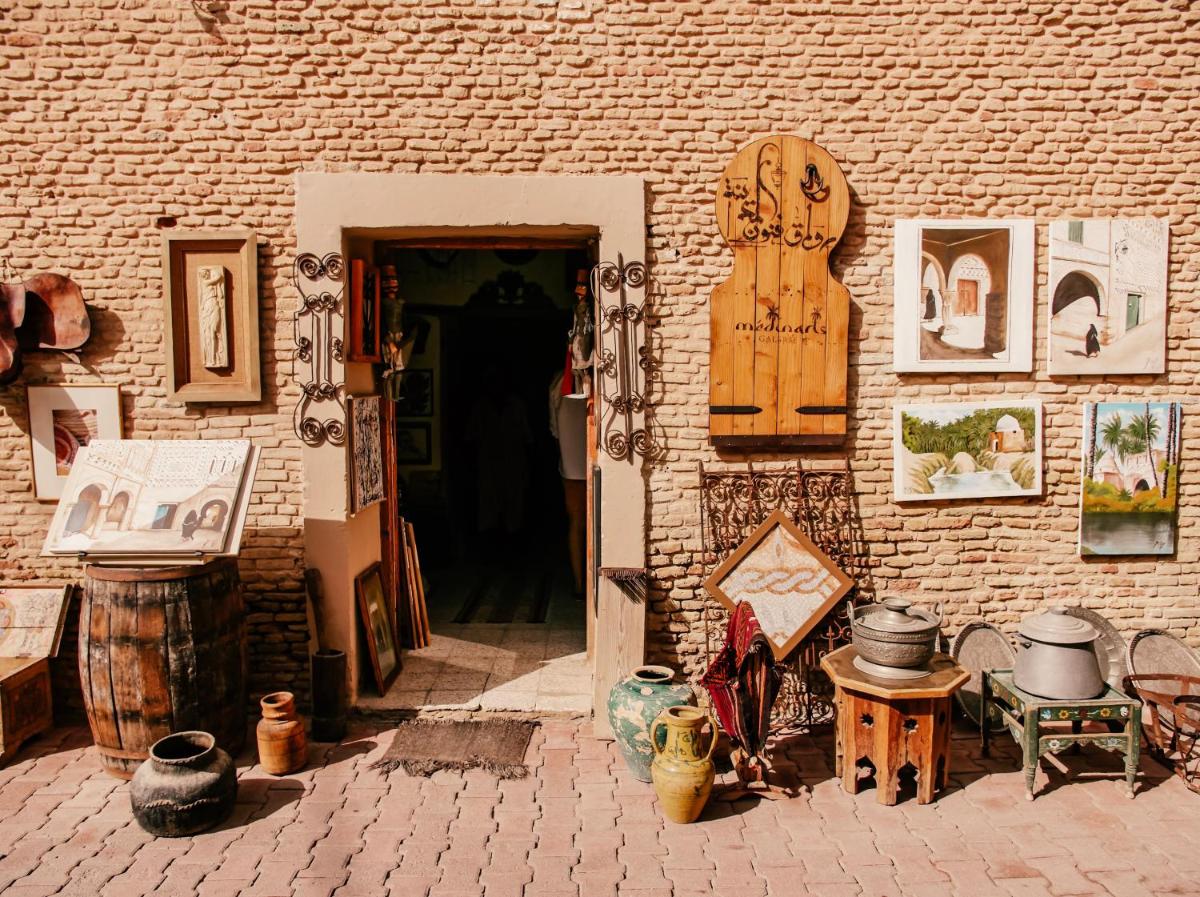 The Mora Sahara Tozeur