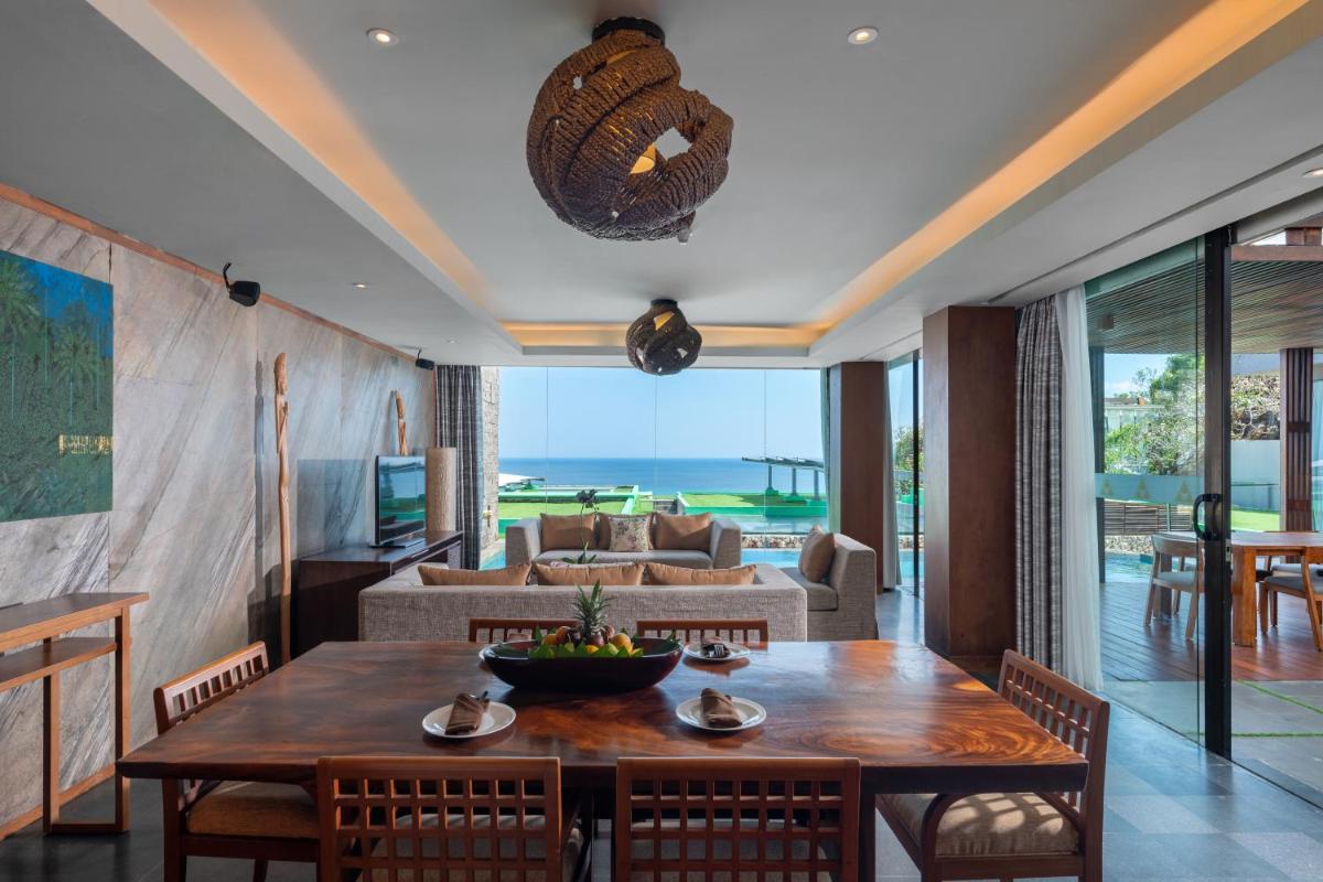 Anantara Uluwatu Bali Resort