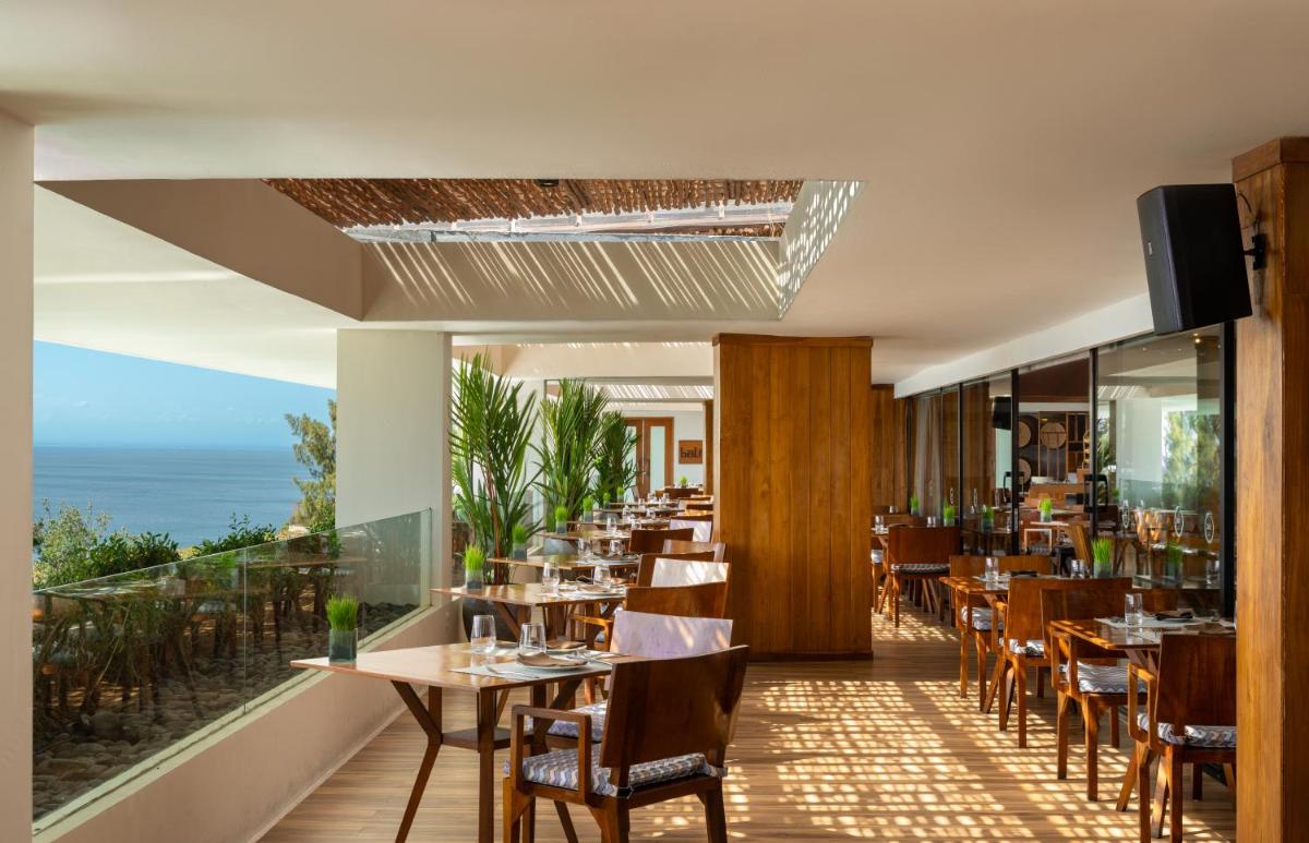 Anantara Uluwatu Bali Resort