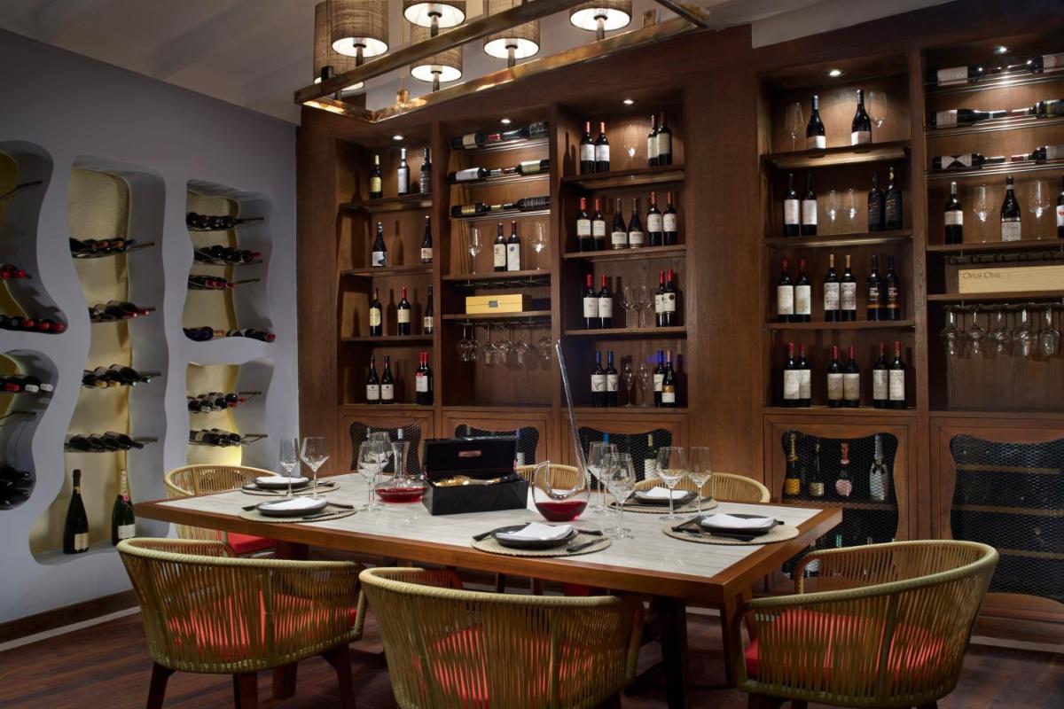 Anantara Veli Maldives Resort