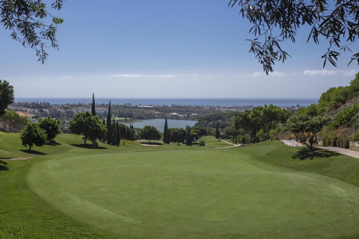 Anantara Villa Padierna Palace Benahavís Marbella Resort - A Leading Hotel of the World