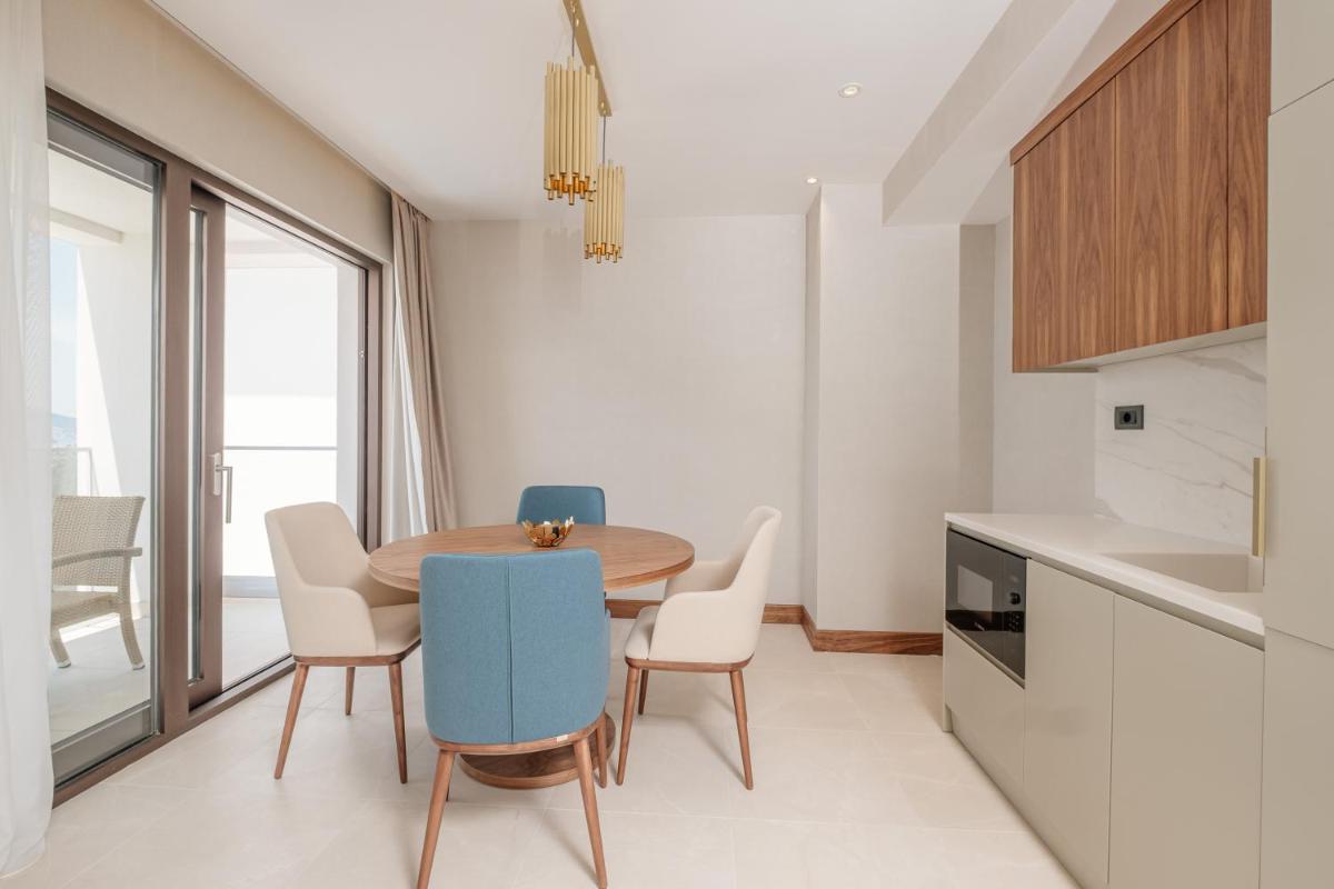 ĀNANTI Resort, Residences & Beach Club - The Leading Hotels of the World