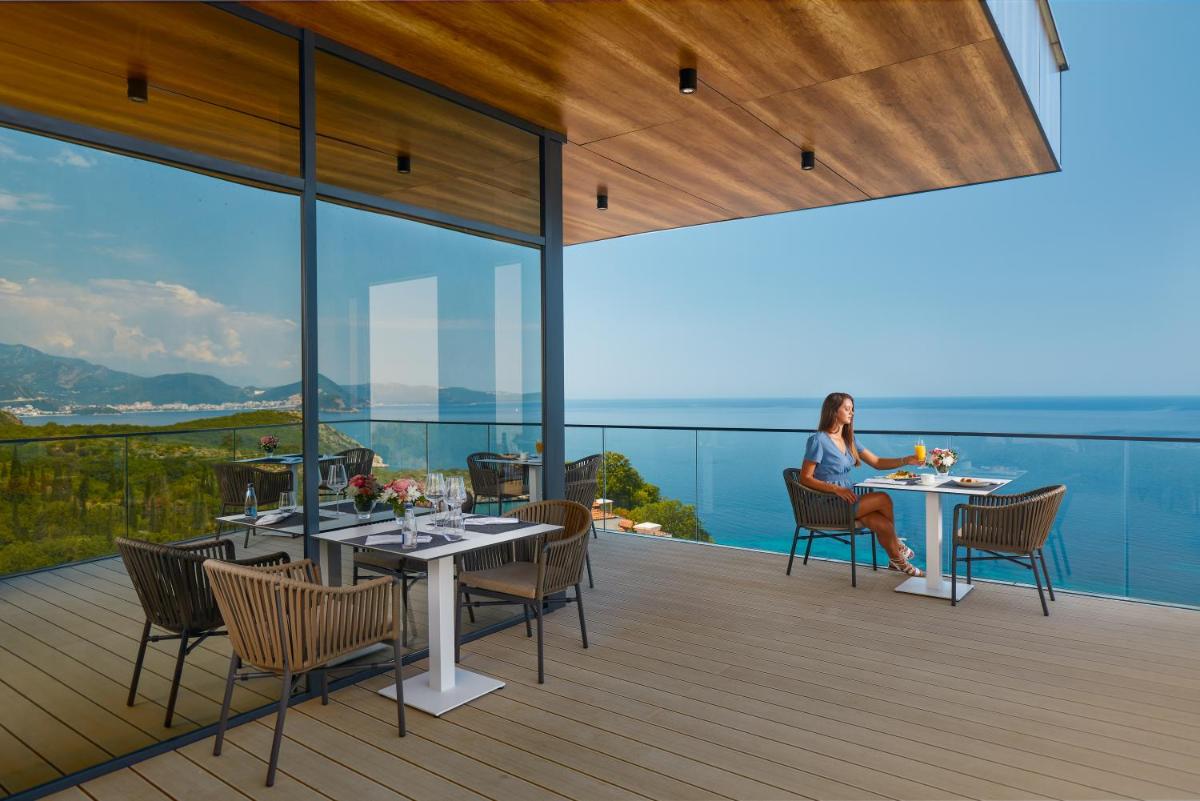 ĀNANTI Resort, Residences & Beach Club - The Leading Hotels of the World