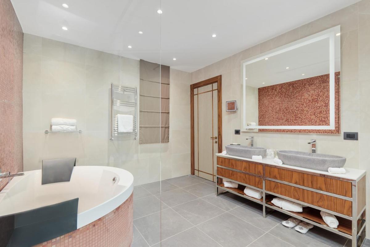 ĀNANTI Resort, Residences & Beach Club - The Leading Hotels of the World