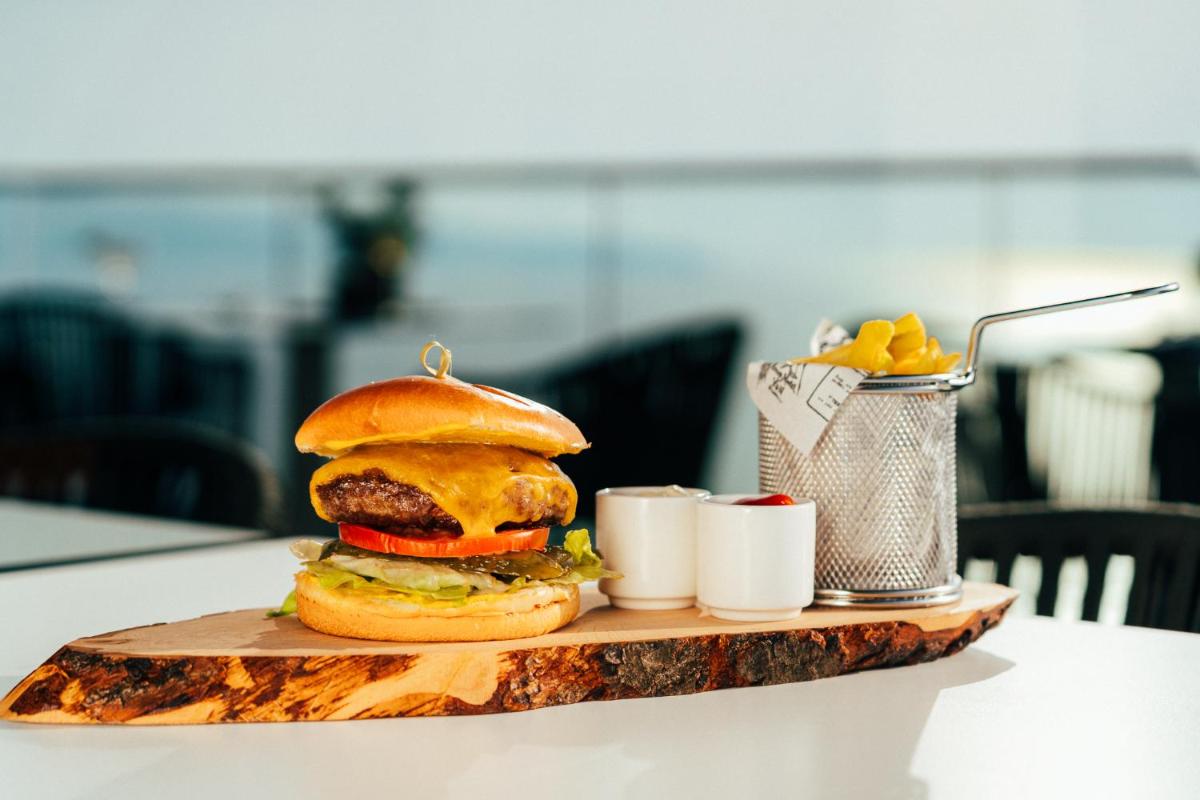 ĀNANTI Resort, Residences & Beach Club - The Leading Hotels of the World