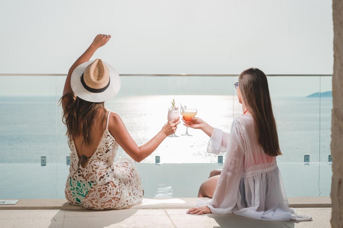 ĀNANTI Resort, Residences & Beach Club - The Leading Hotels of the World