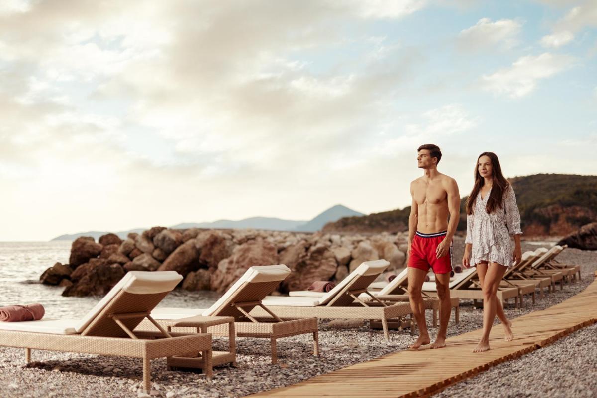 ĀNANTI Resort, Residences & Beach Club - The Leading Hotels of the World