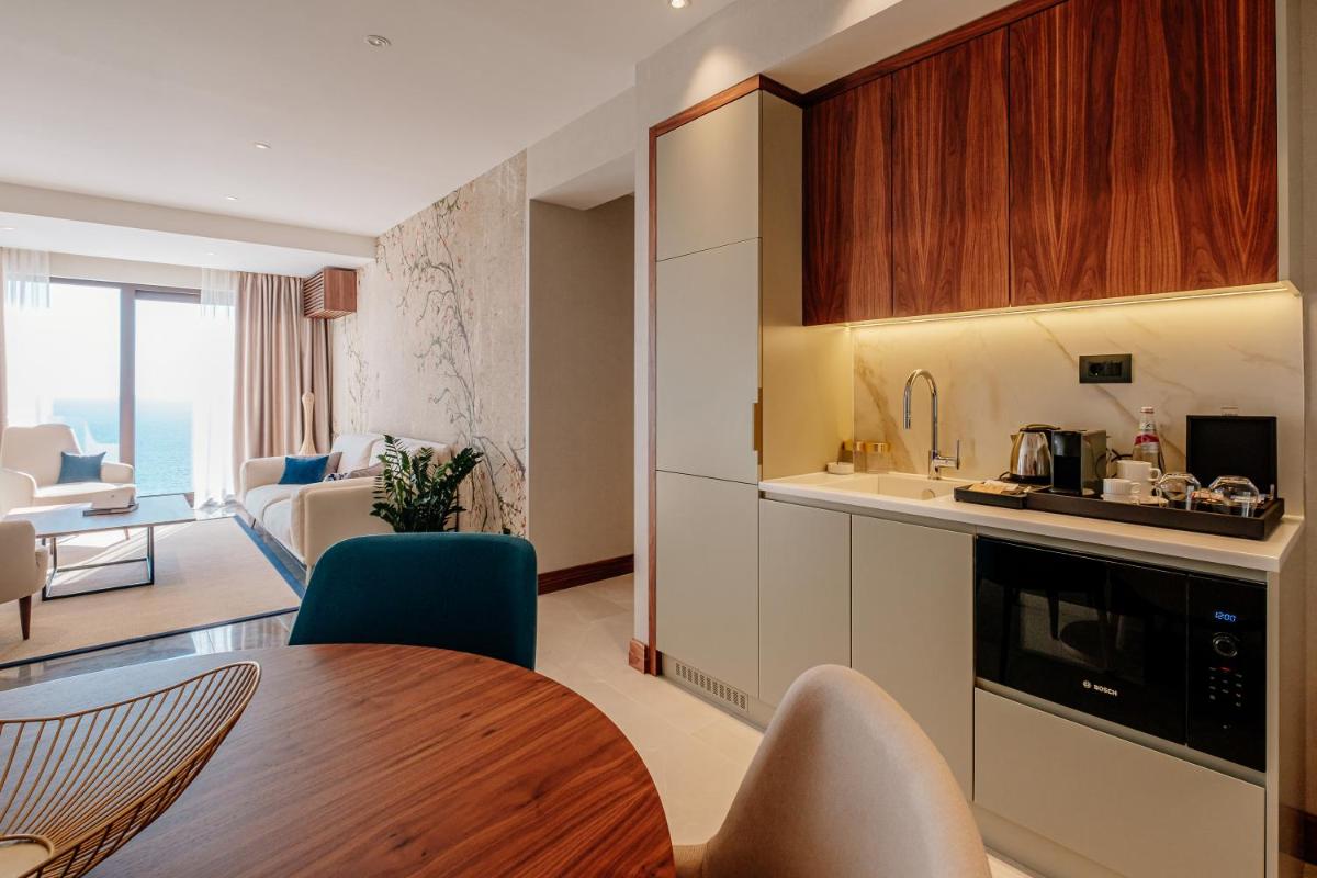 ĀNANTI Resort, Residences & Beach Club - The Leading Hotels of the World