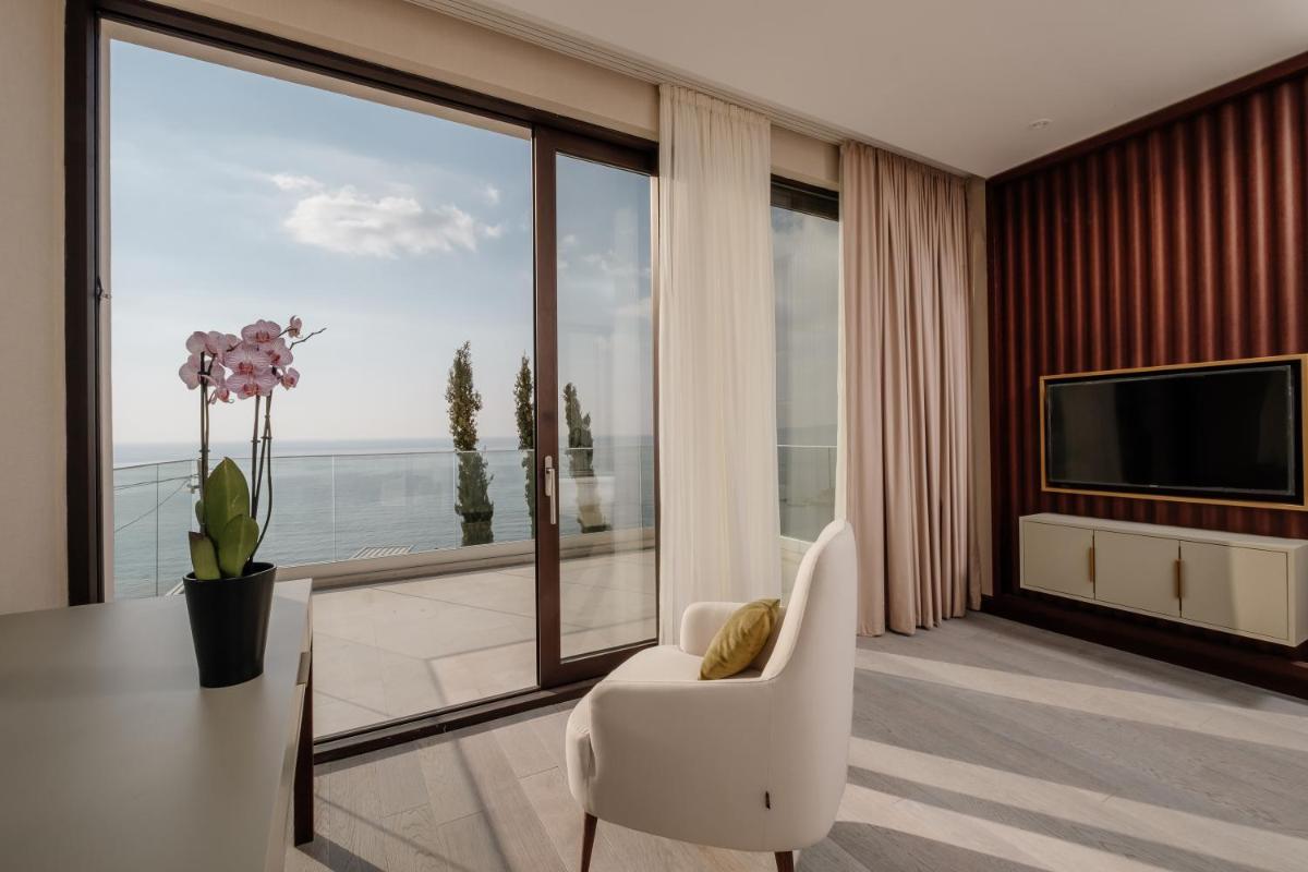 ĀNANTI Resort, Residences & Beach Club - The Leading Hotels of the World