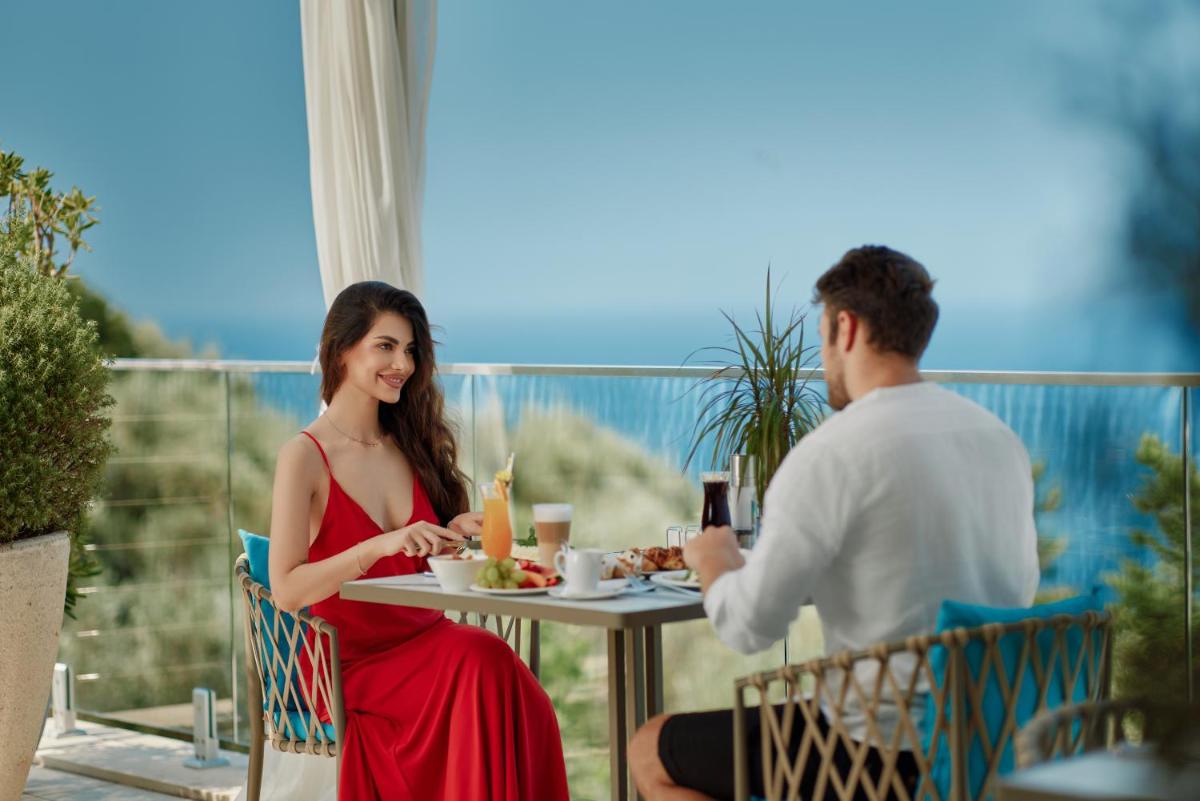 ĀNANTI Resort, Residences & Beach Club - The Leading Hotels of the World