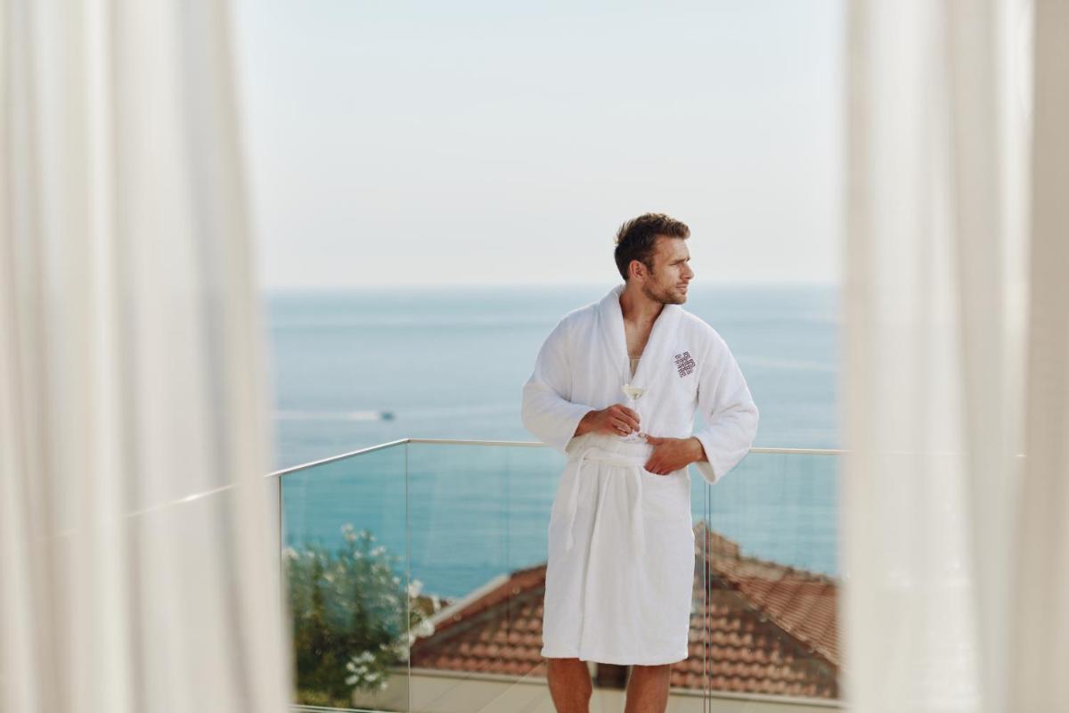 ĀNANTI Resort, Residences & Beach Club - The Leading Hotels of the World