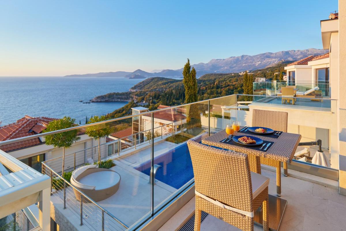 ĀNANTI Resort, Residences & Beach Club - The Leading Hotels of the World