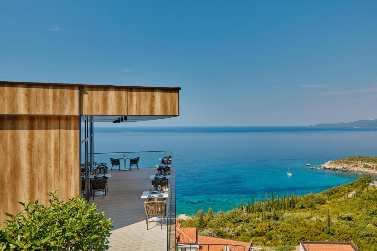 ĀNANTI Resort, Residences & Beach Club - The Leading Hotels of the World