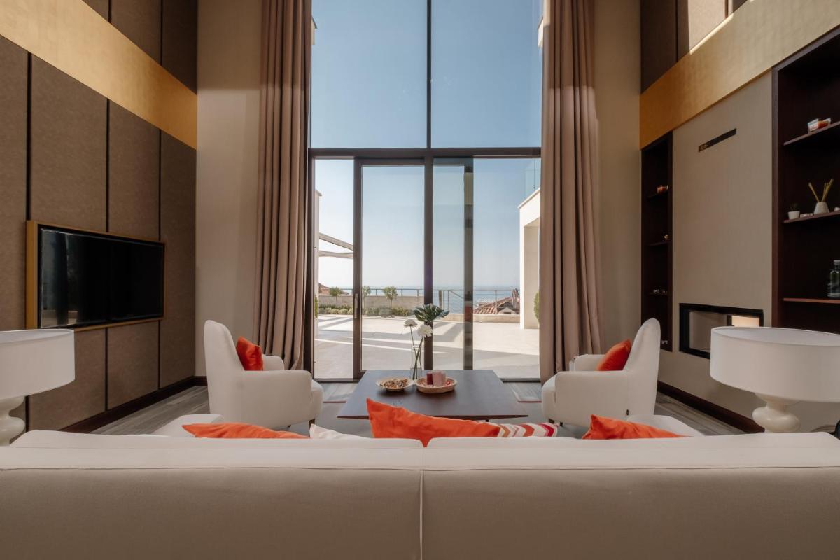 ĀNANTI Resort, Residences & Beach Club - The Leading Hotels of the World