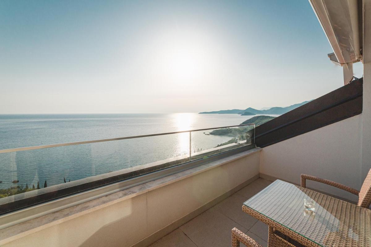 ĀNANTI Resort, Residences & Beach Club - The Leading Hotels of the World