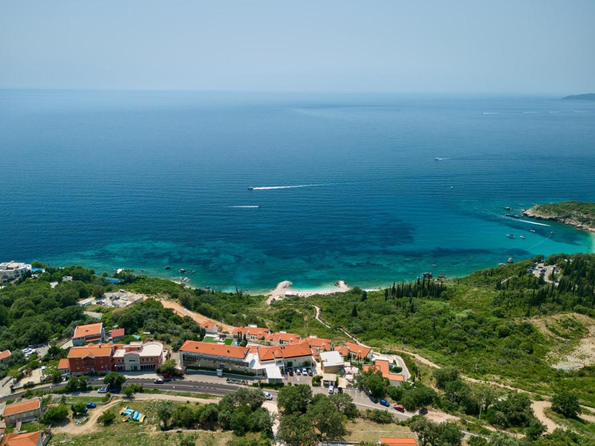 ĀNANTI Resort, Residences & Beach Club - The Leading Hotels of the World