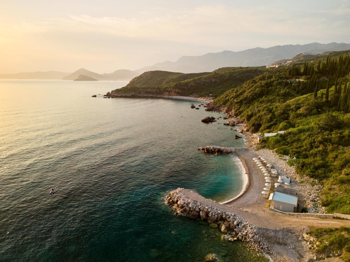 ĀNANTI Resort, Residences & Beach Club - The Leading Hotels of the World
