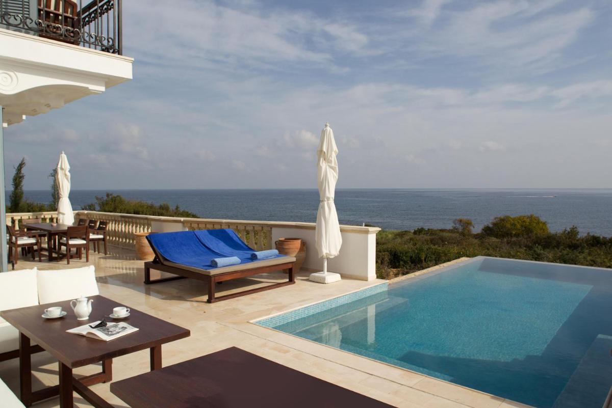 Anassa