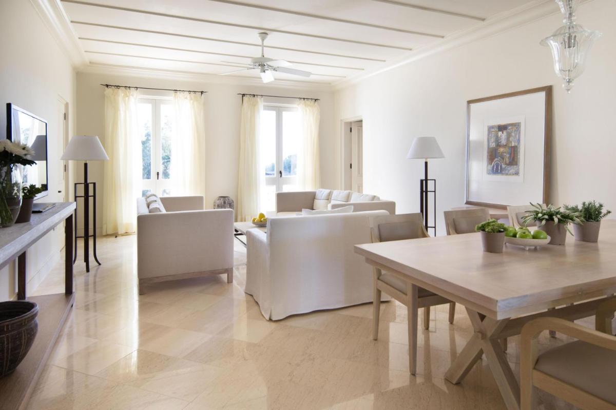 Anassa