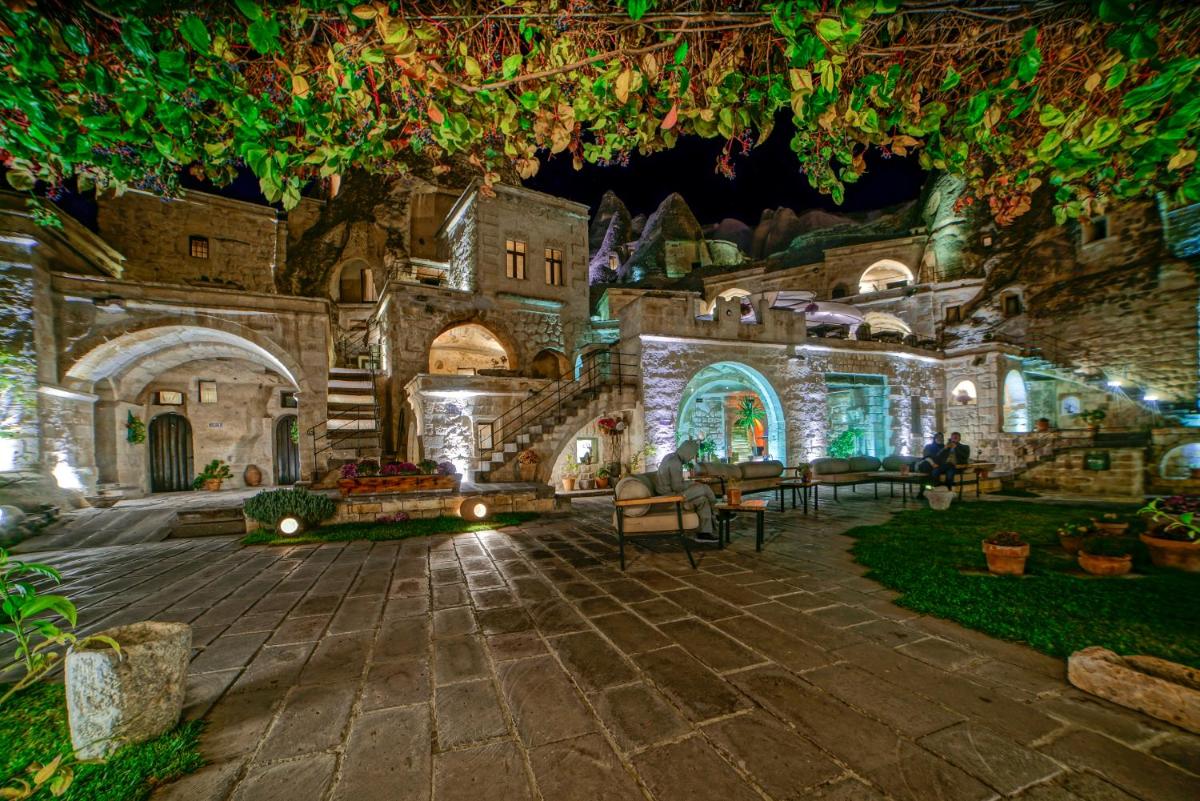 Anatolian Houses Cave Hotel & SPA