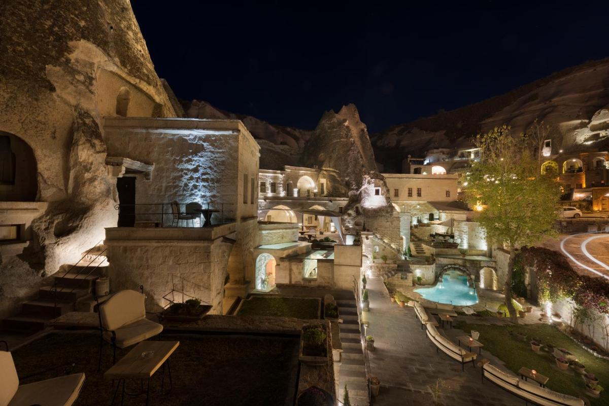 Anatolian Houses Cave Hotel & SPA