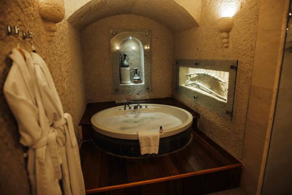 Anatolian Houses Cave Hotel & SPA