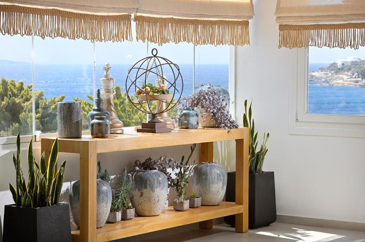 Anax Resort and Spa