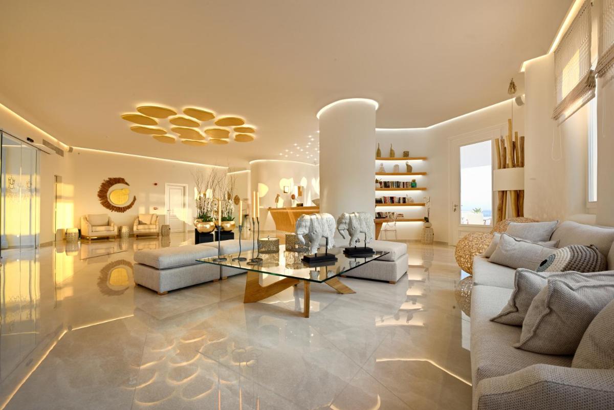 Anax Resort and Spa