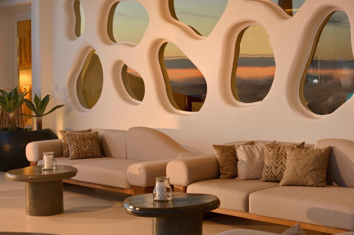 Anax Resort and Spa
