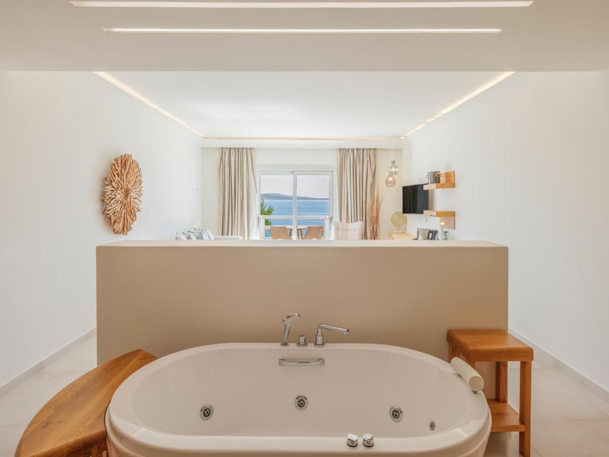 Anax Resort and Spa