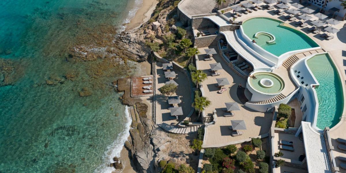 Anax Resort and Spa
