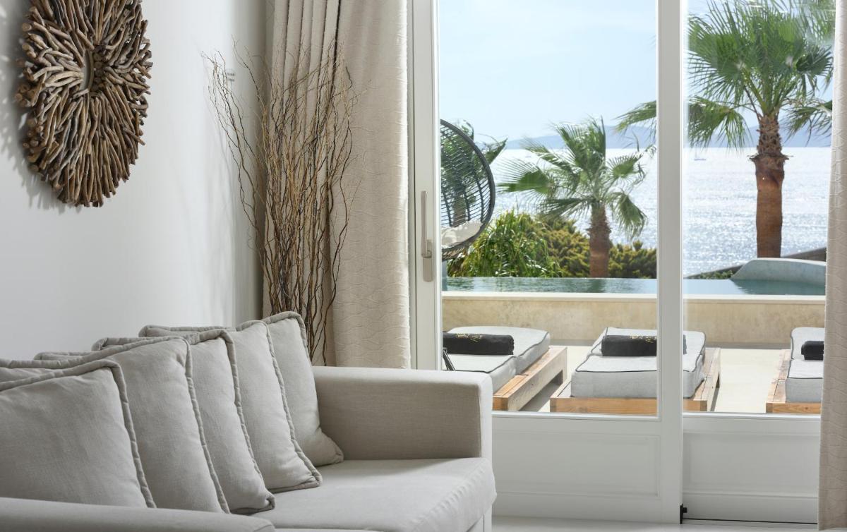Anax Resort and Spa