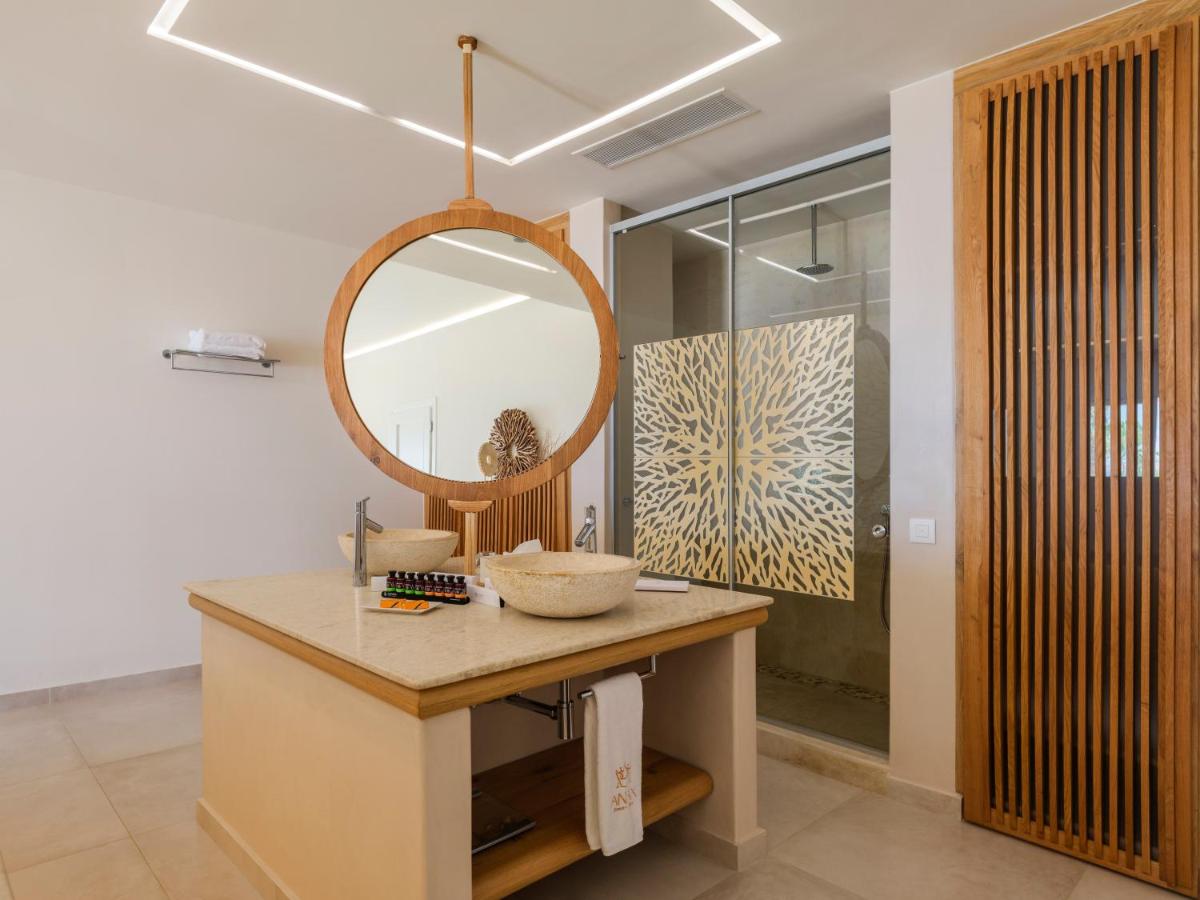 Anax Resort and Spa