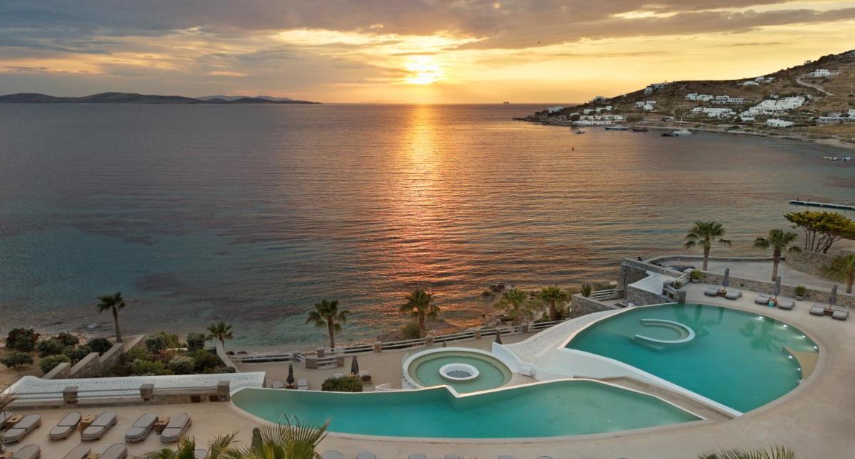 Anax Resort and Spa