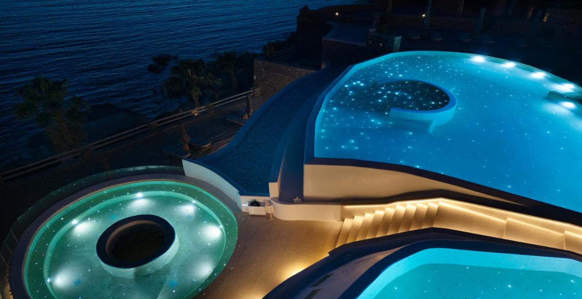 Anax Resort and Spa
