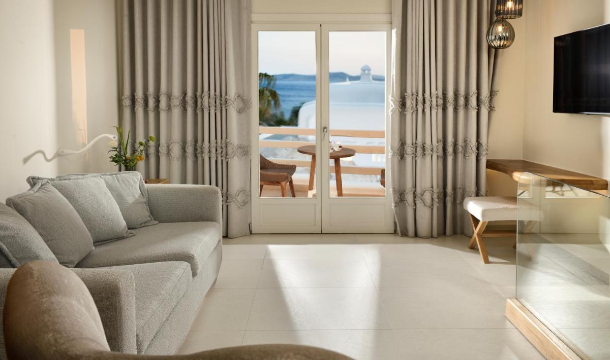 Anax Resort and Spa