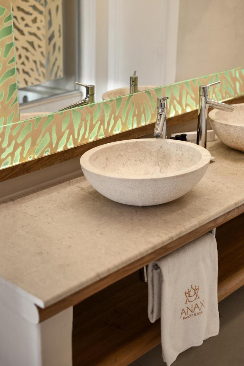 Anax Resort and Spa
