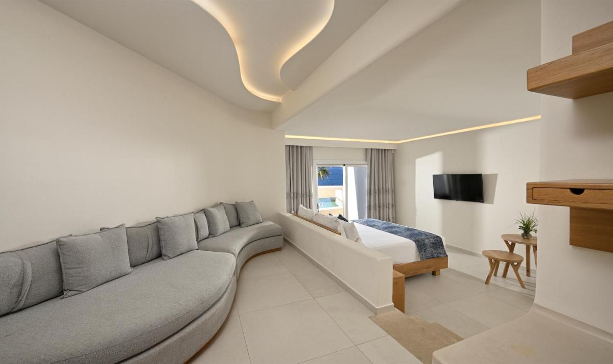Anax Resort and Spa