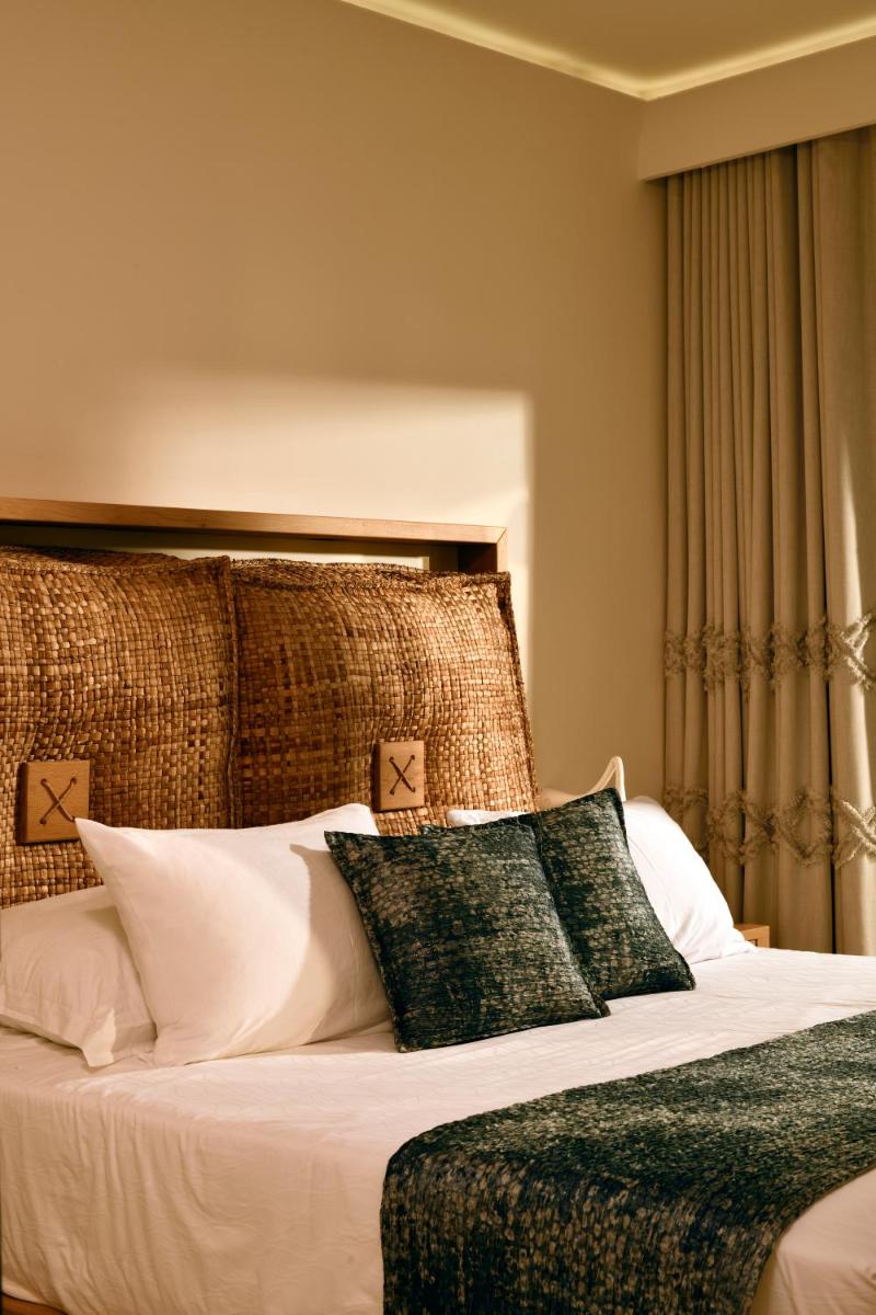 Anax Resort and Spa