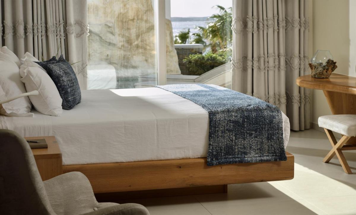 Anax Resort and Spa