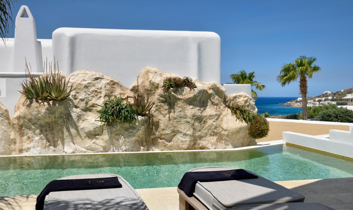 Anax Resort and Spa