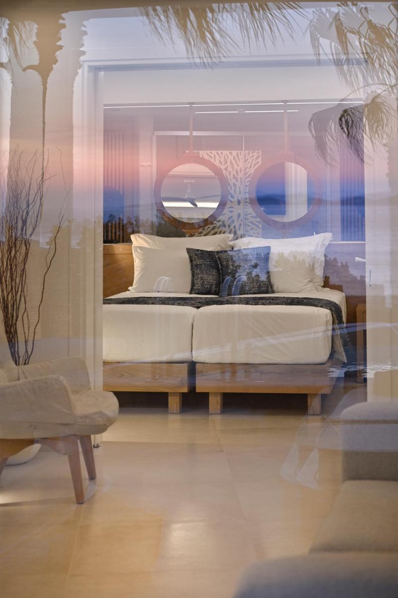 Anax Resort and Spa