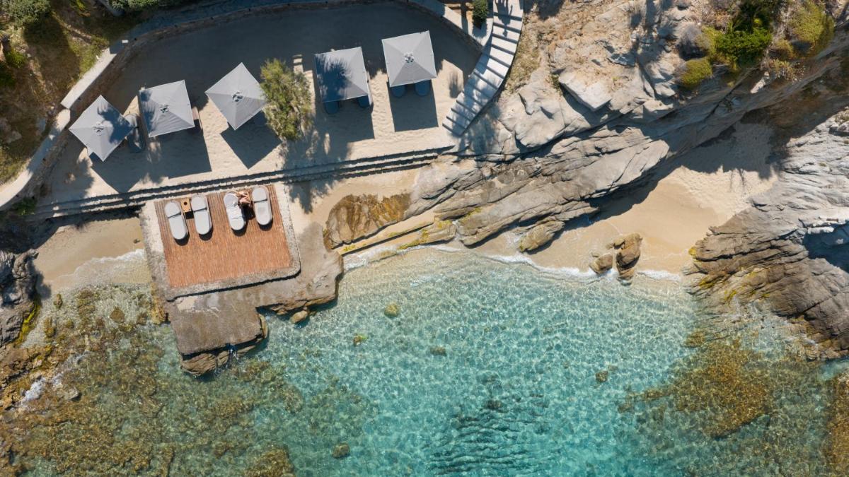 Anax Resort and Spa