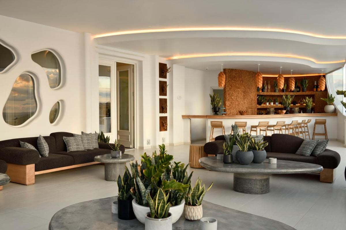 Anax Resort and Spa
