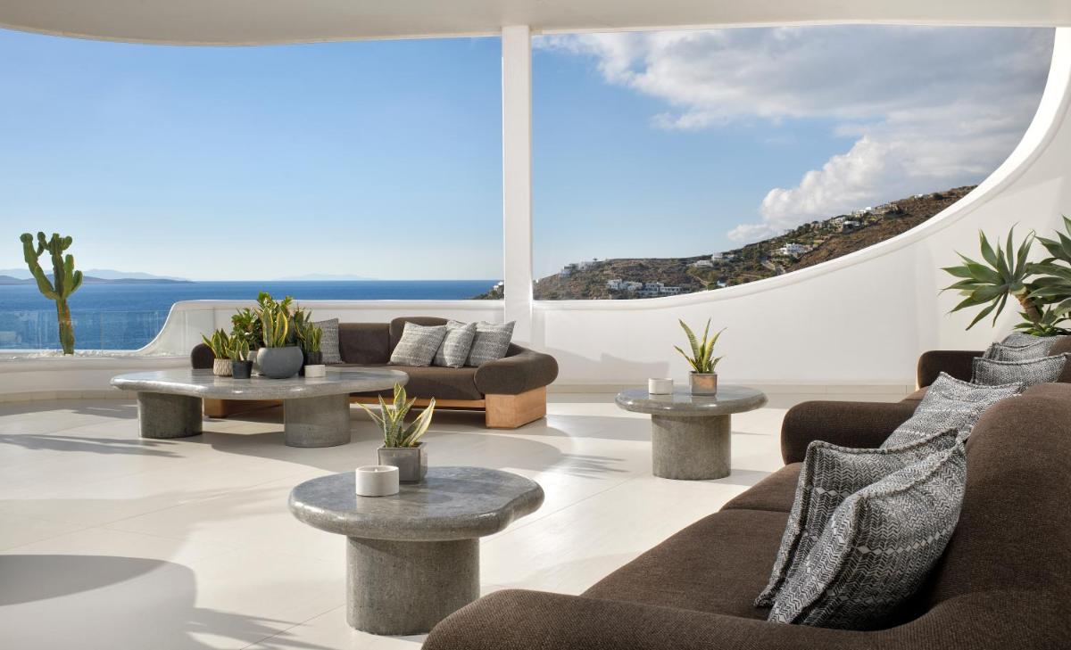 Anax Resort and Spa