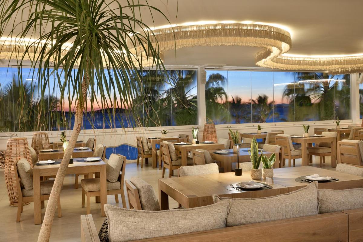 Anax Resort and Spa