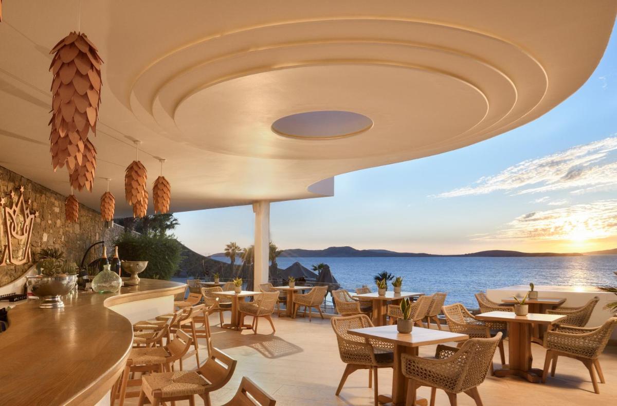 Anax Resort and Spa