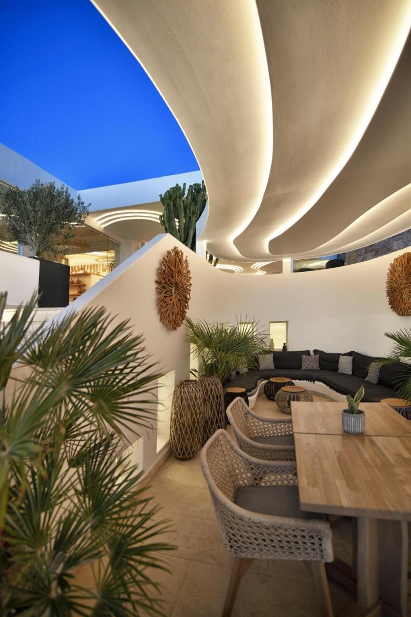 Anax Resort and Spa