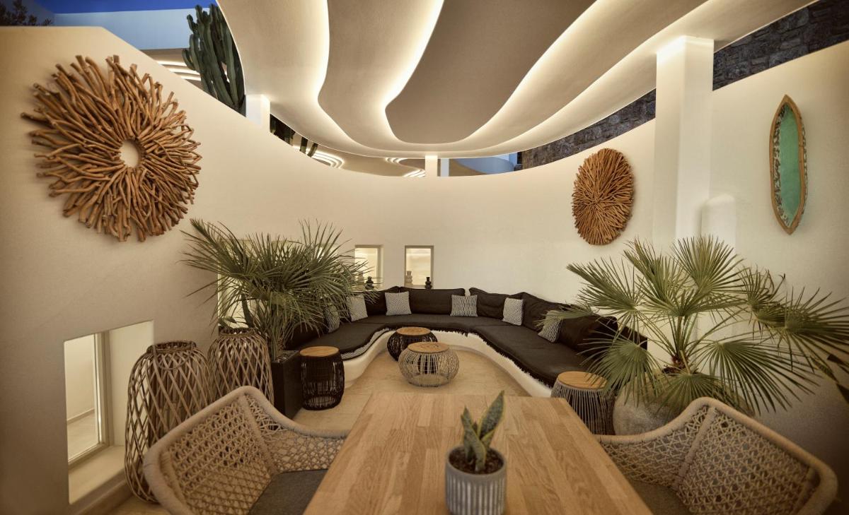 Anax Resort and Spa
